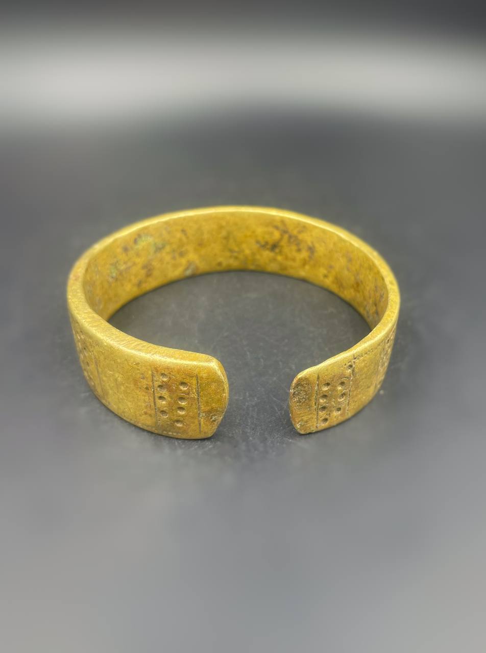 photo_5773678408524041178_y