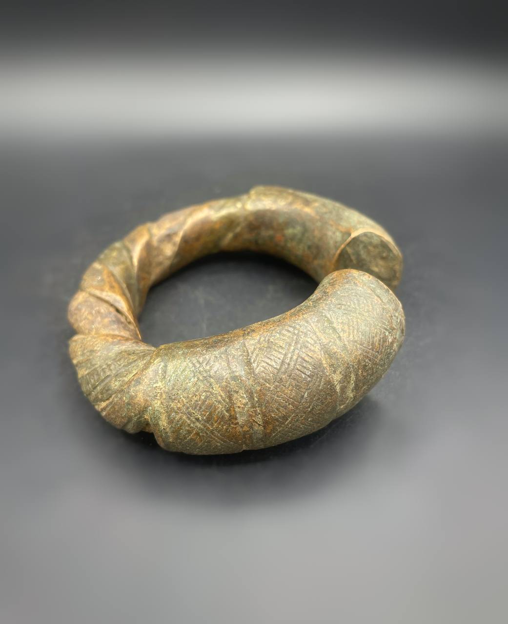 photo_5773678408524041218_y