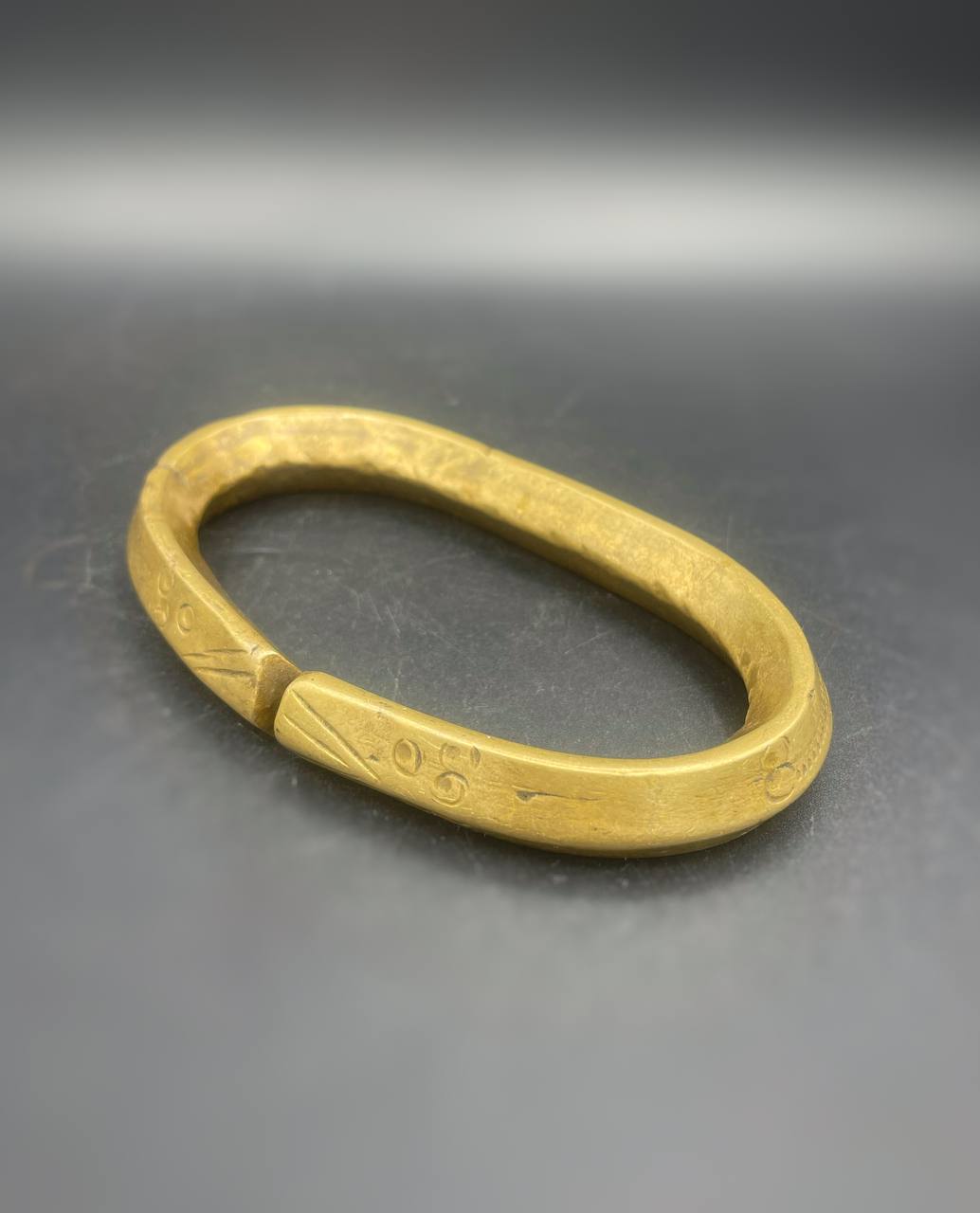 photo_5773678408524041227_y