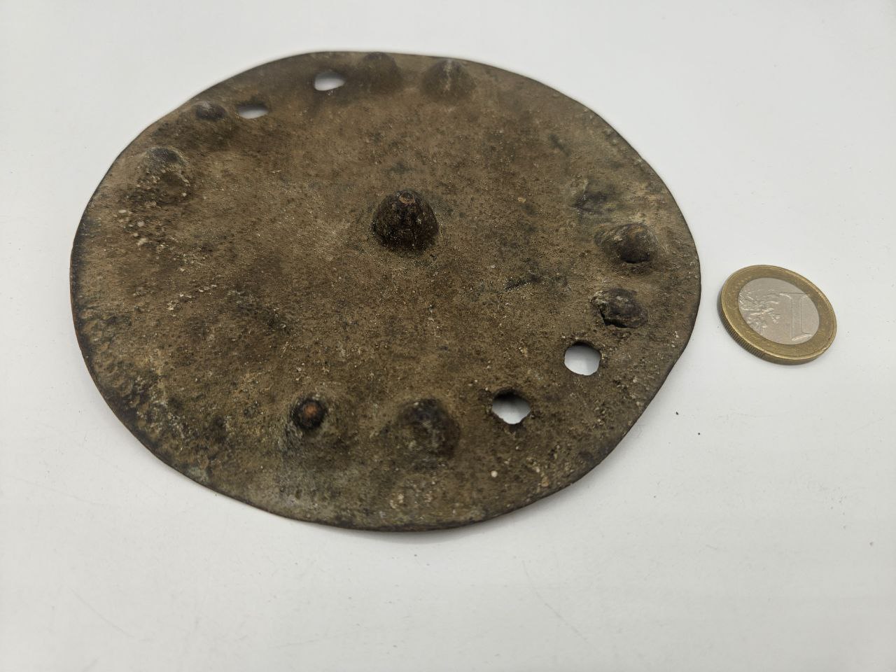 photo_5773741935385316285_y