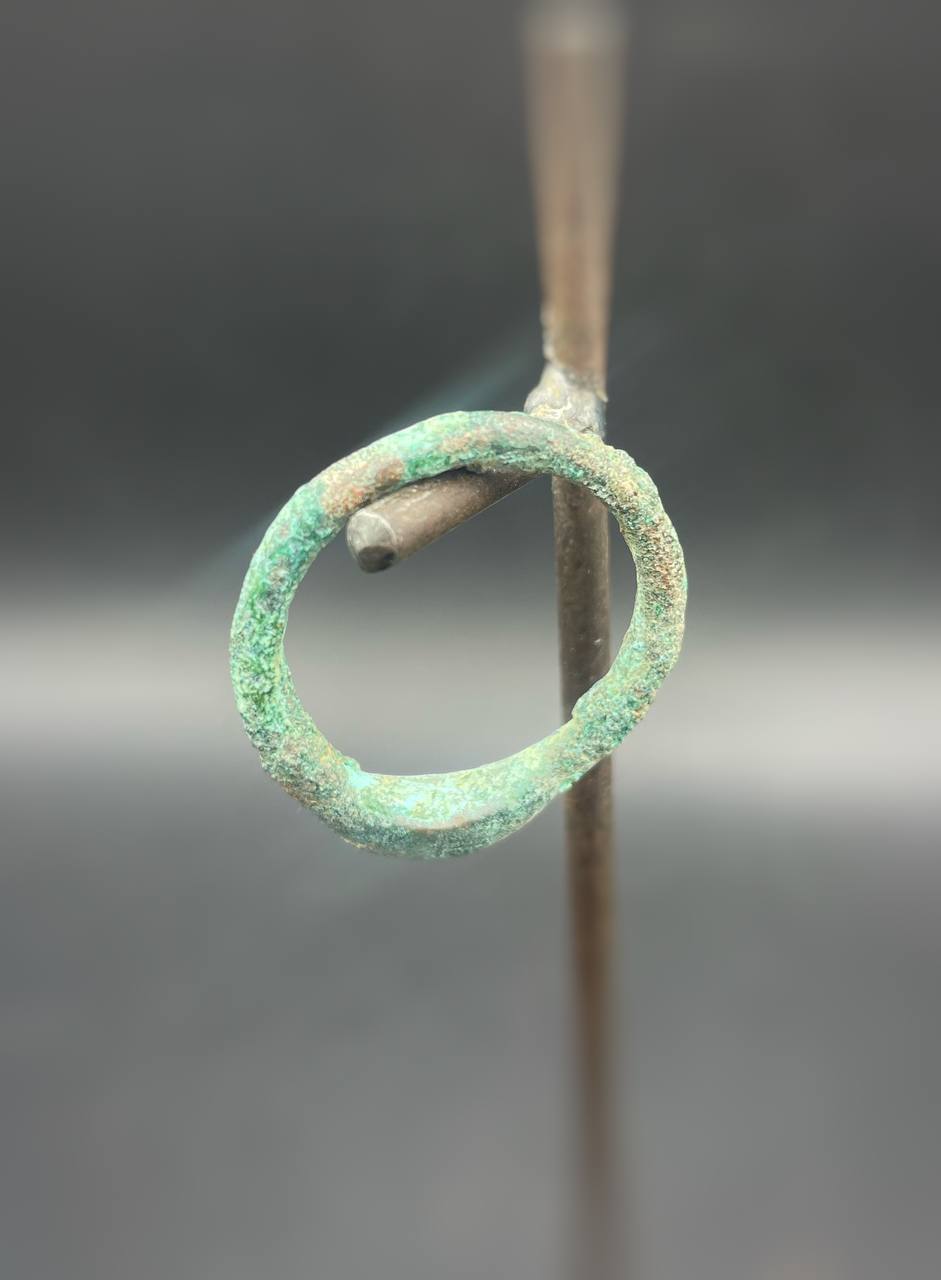 photo_5775930208337726574_y