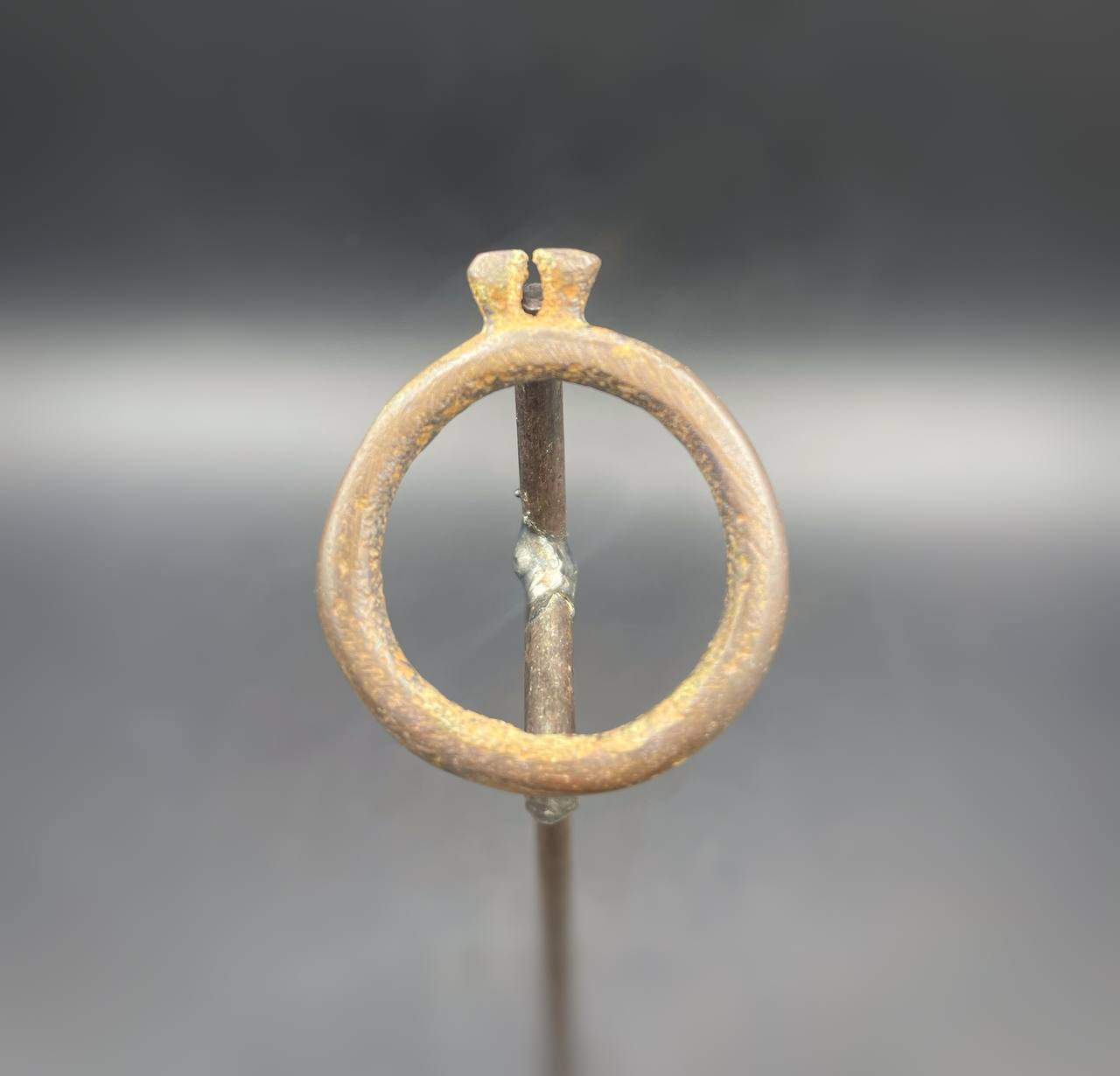 photo_5775930208337726577_y