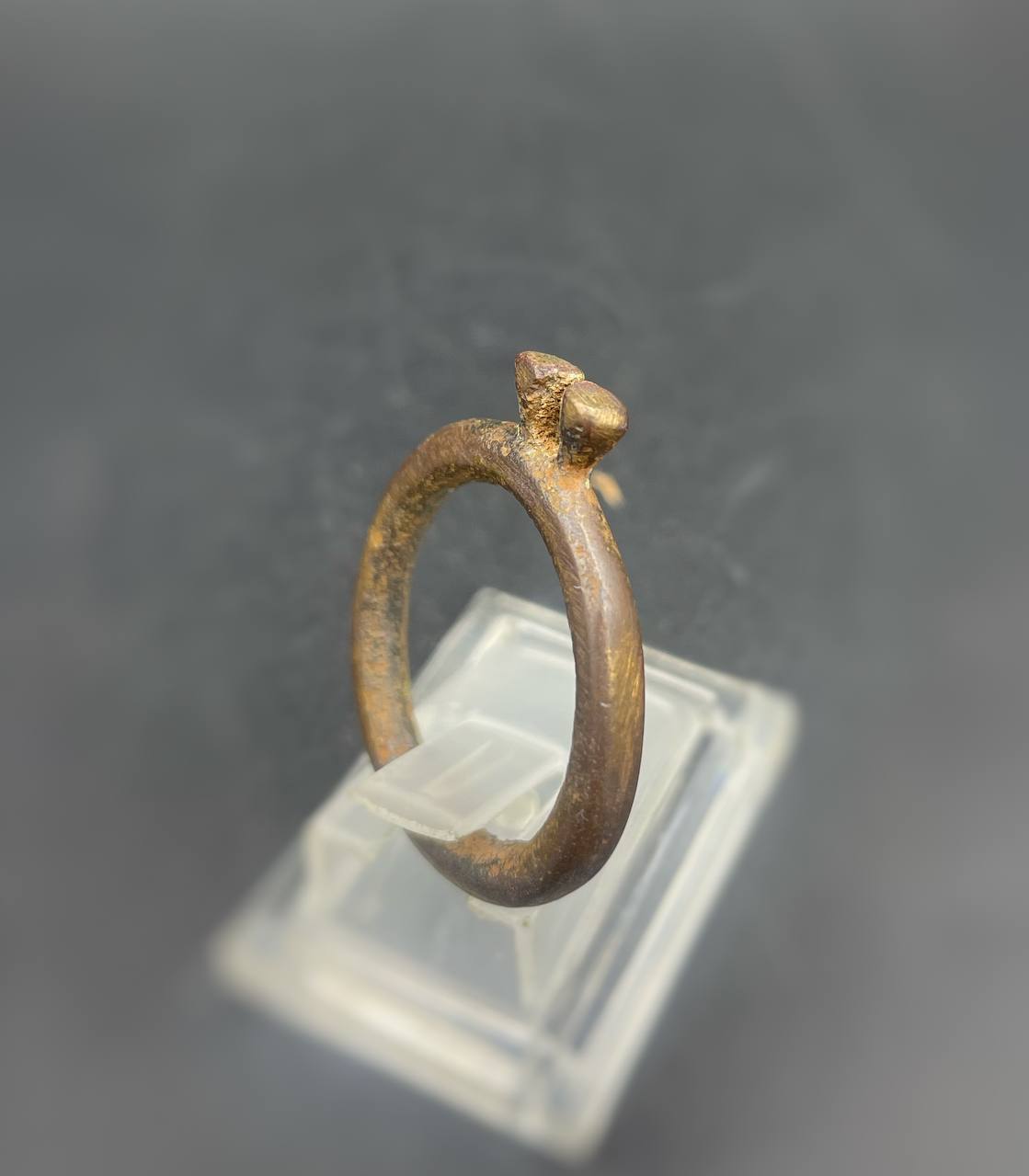 photo_5775930208337726579_y