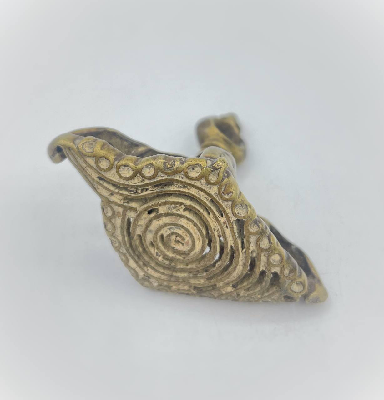 photo_5775930208337726722_y