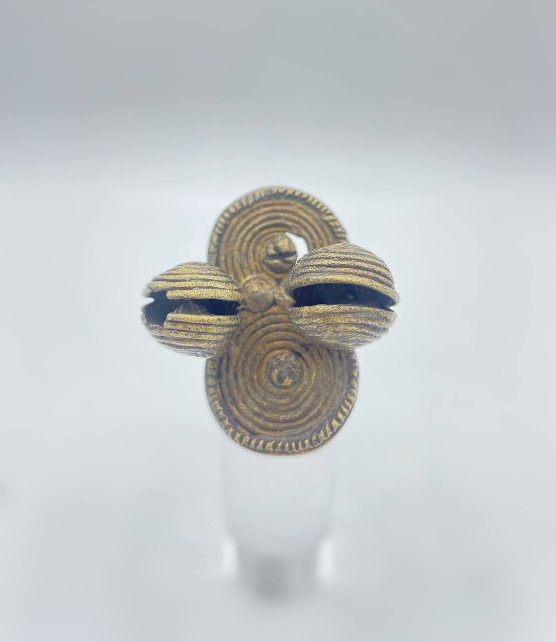 photo_5775930208337726759_y