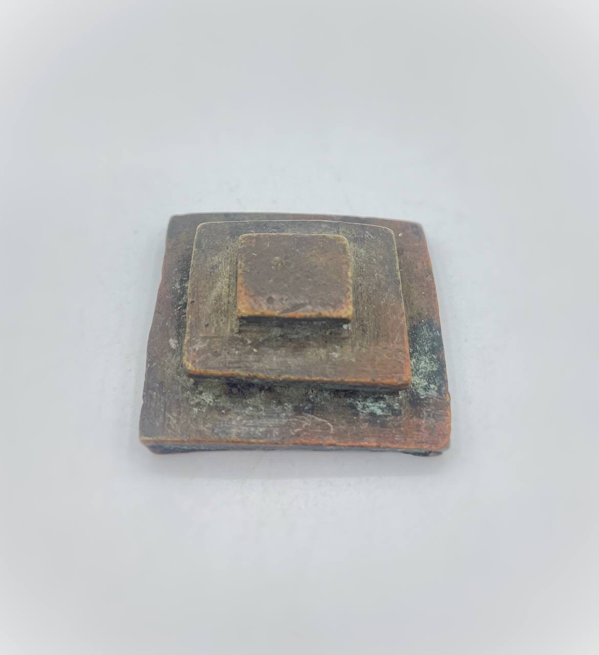 photo_5775930208337726765_y