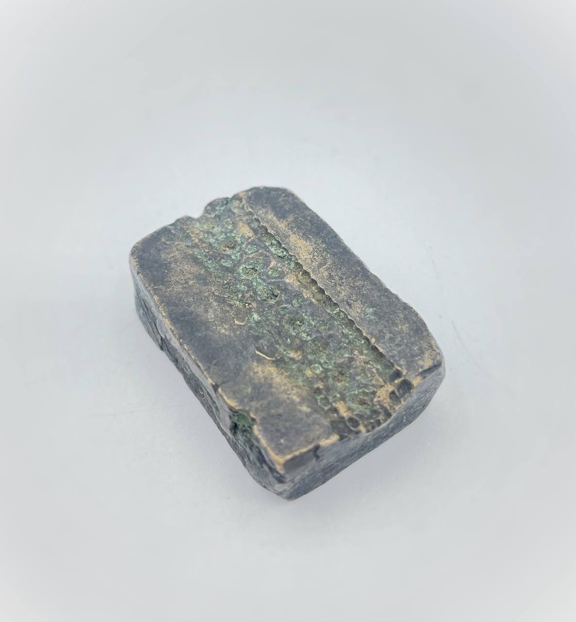 photo_5775930208337726769_y