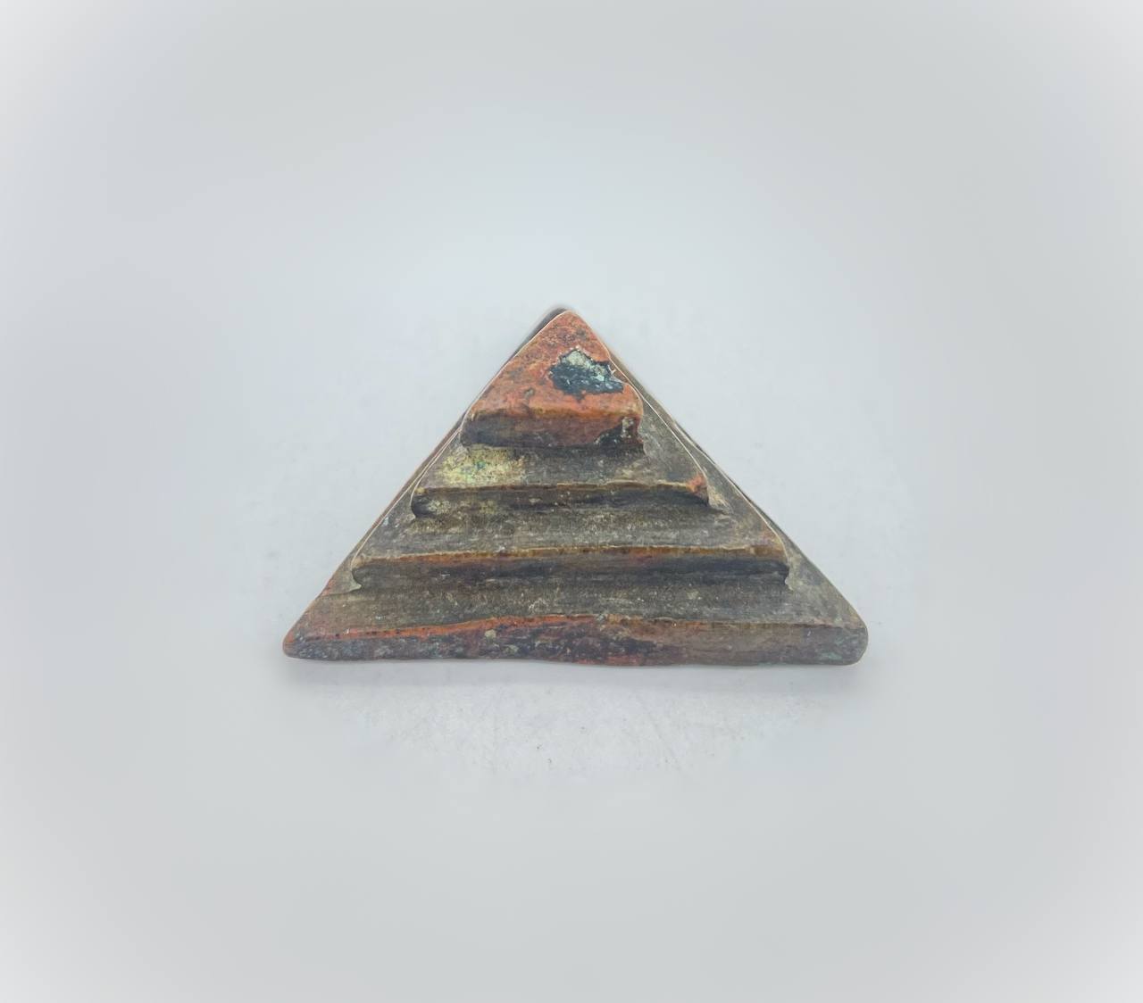 photo_5775930208337726782_y