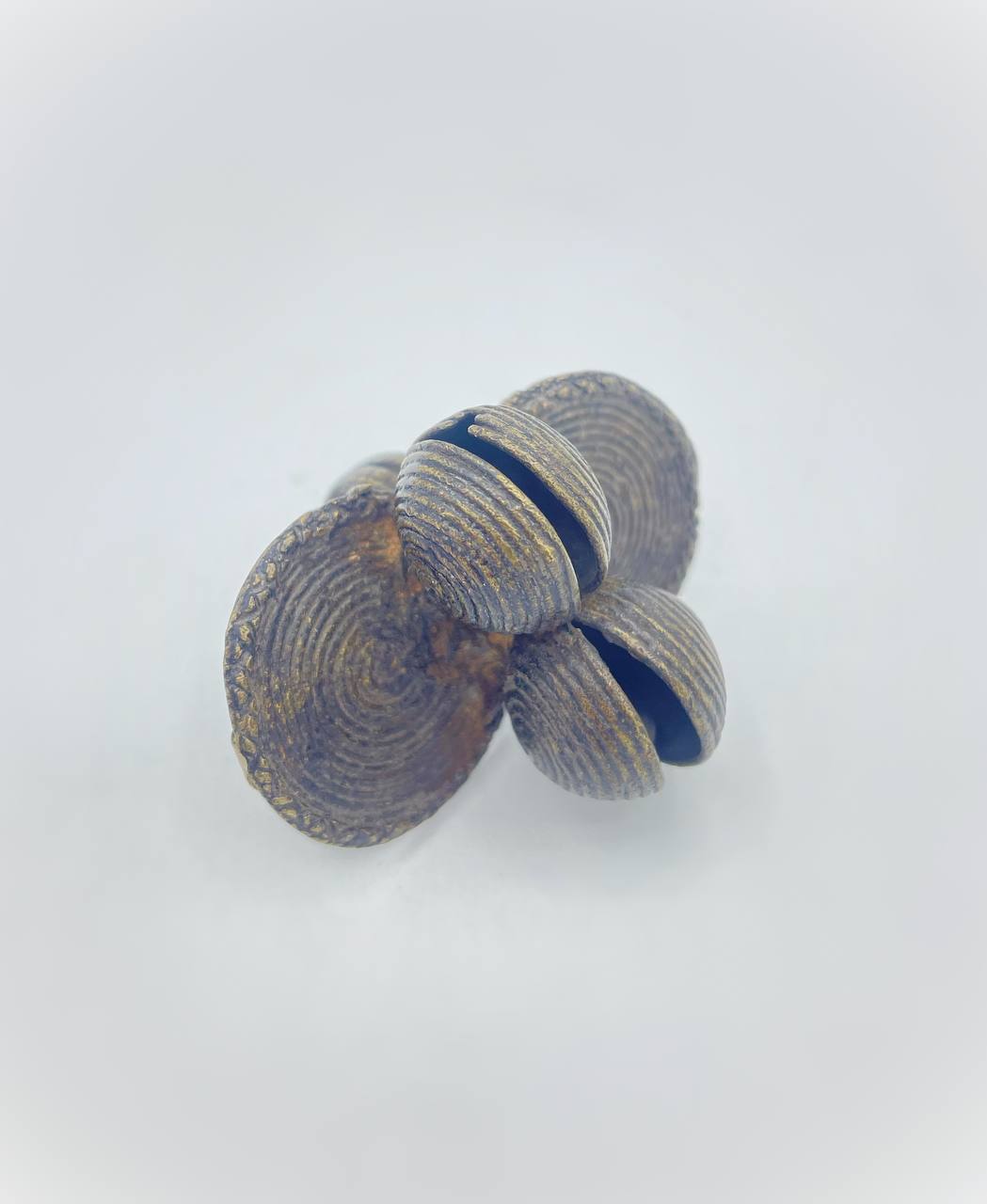 photo_5776188954347506527_y