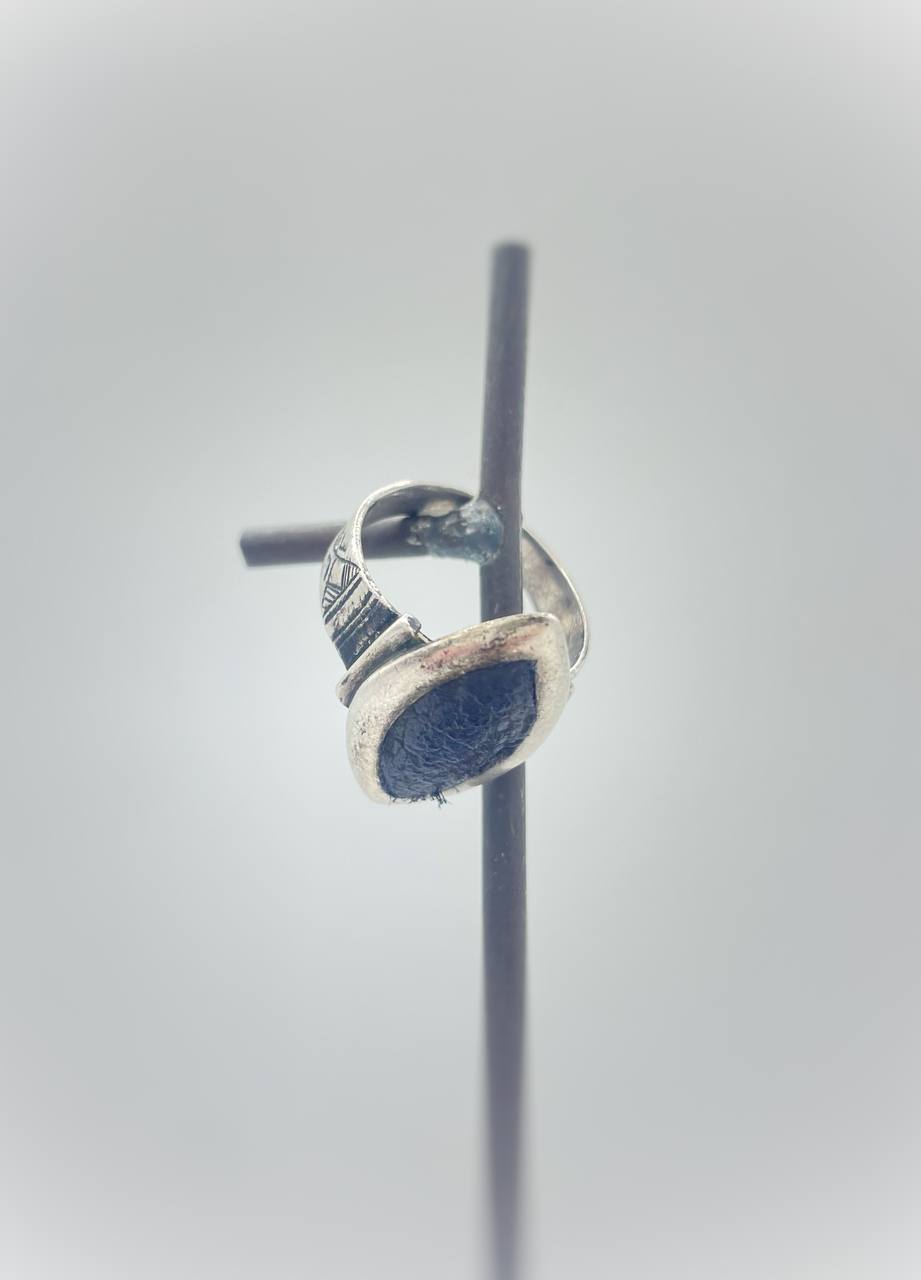 photo_6001491282150672788_y