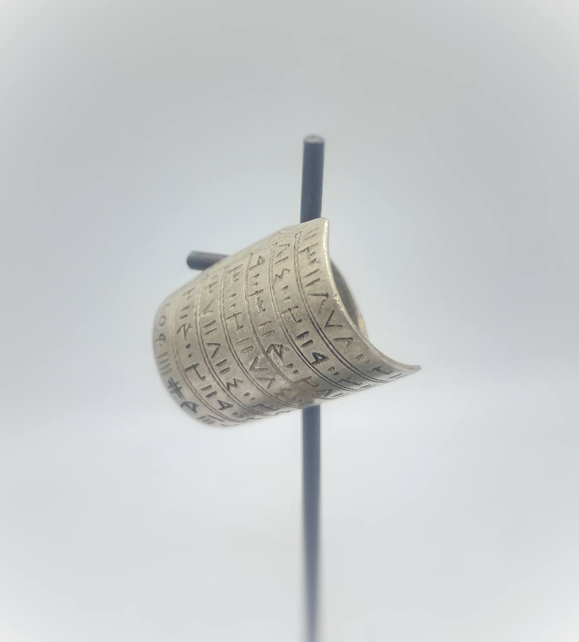 photo_6001491282150672828_y