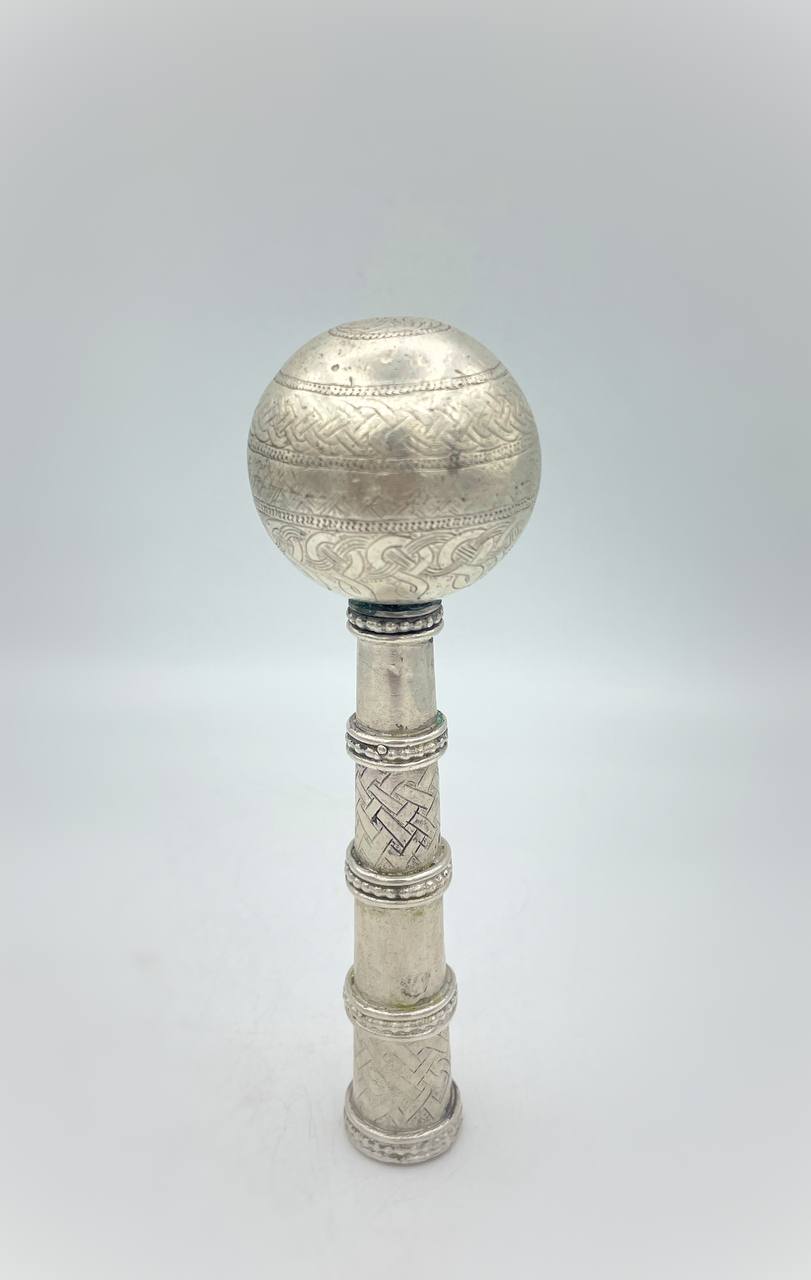 photo_6021387851293378337_y