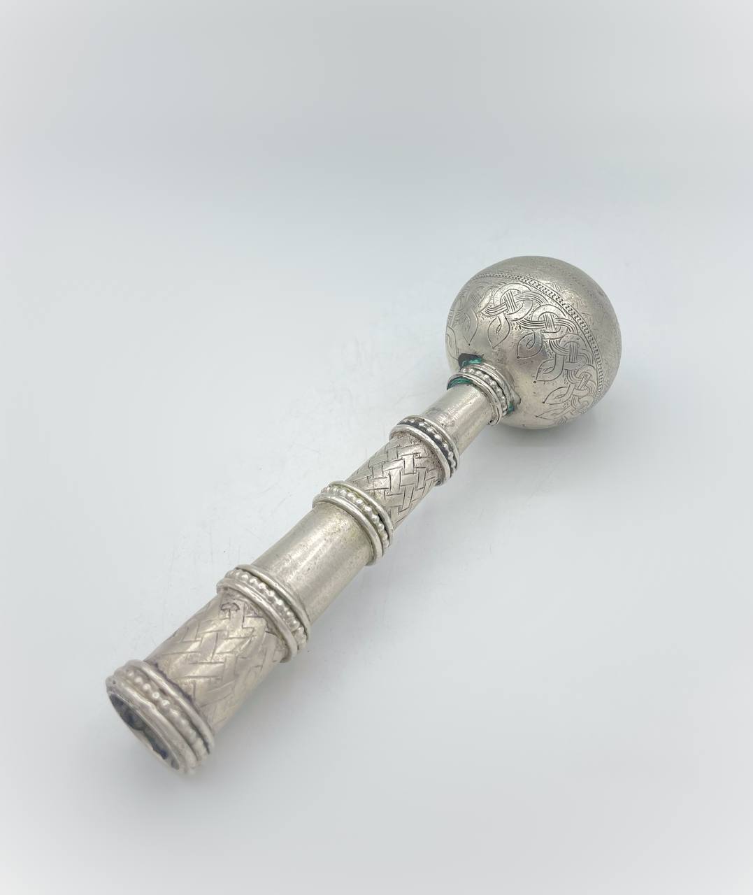 photo_6021387851293378340_y