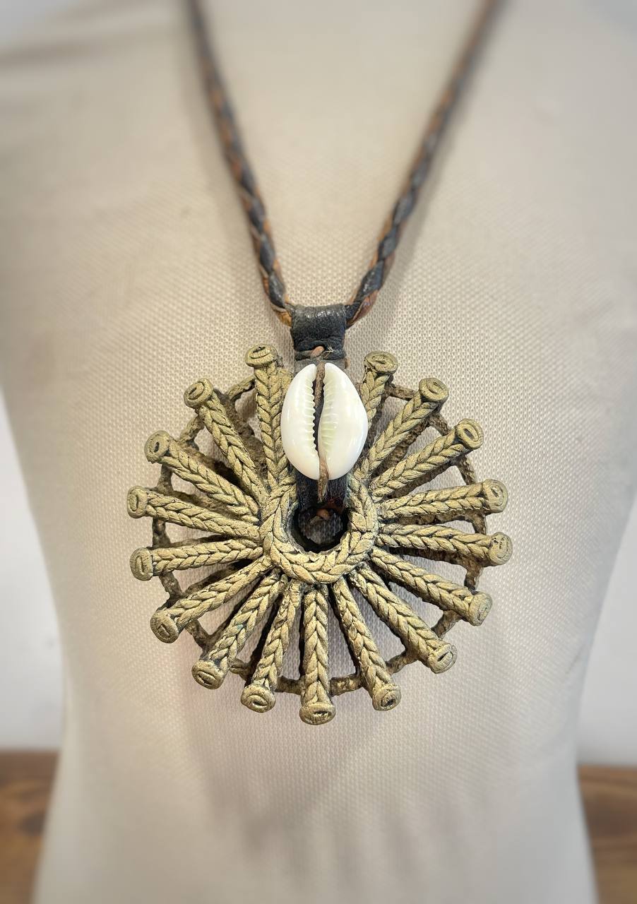 photo_6024026881063504207_y