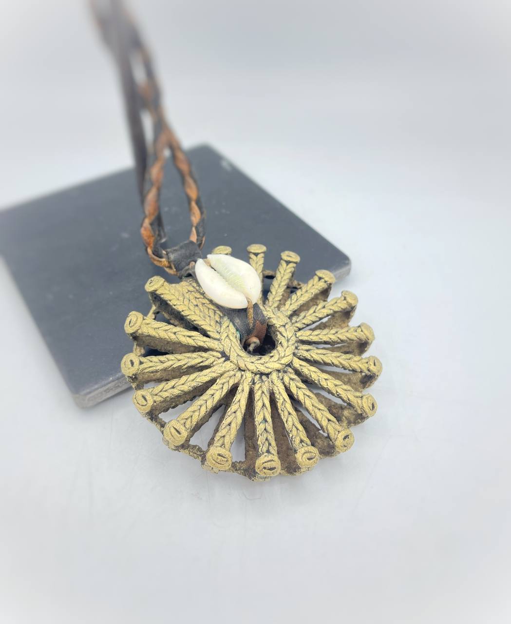 photo_6024026881063504209_y