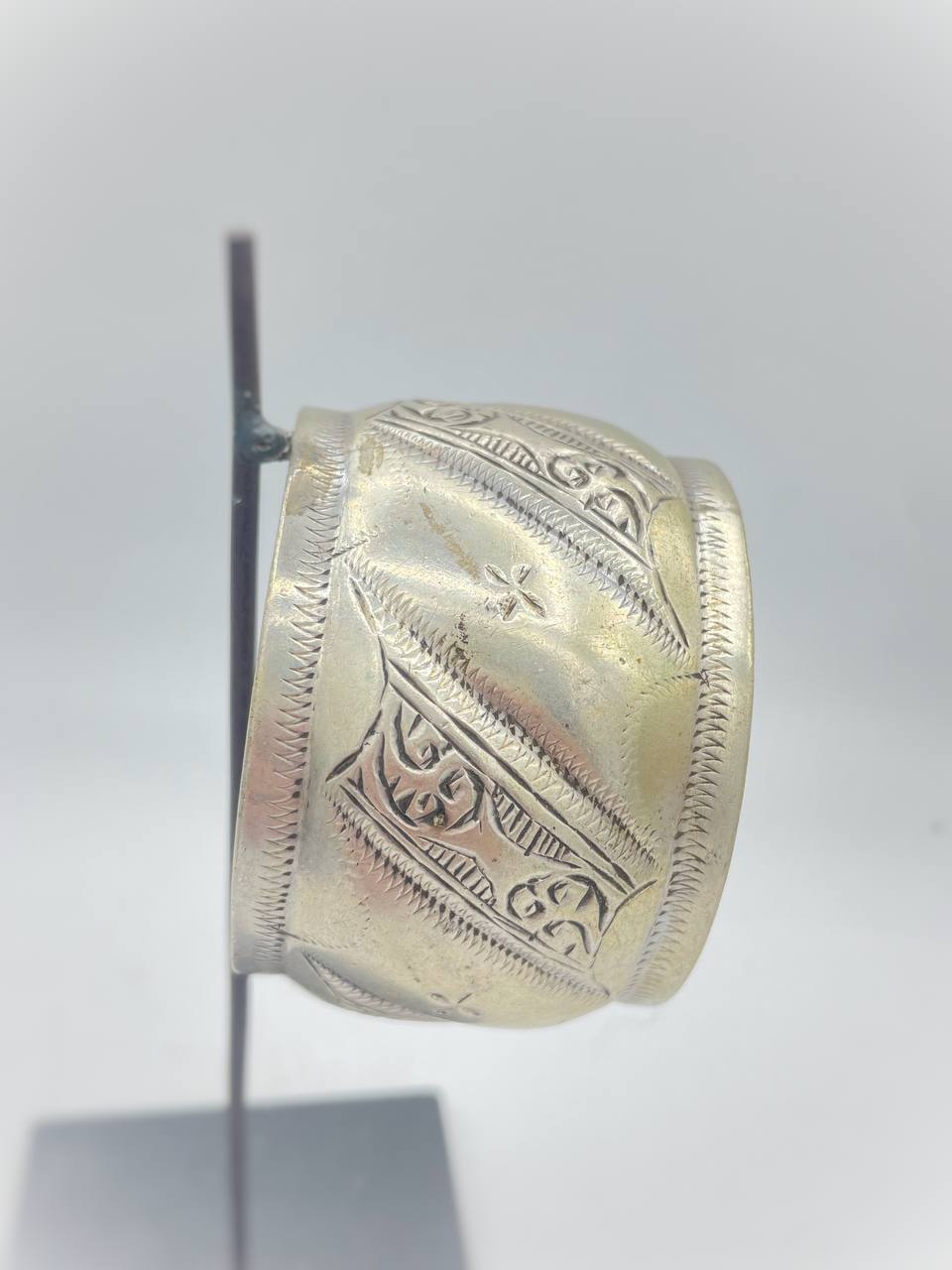 photo_6026207208326415733_y