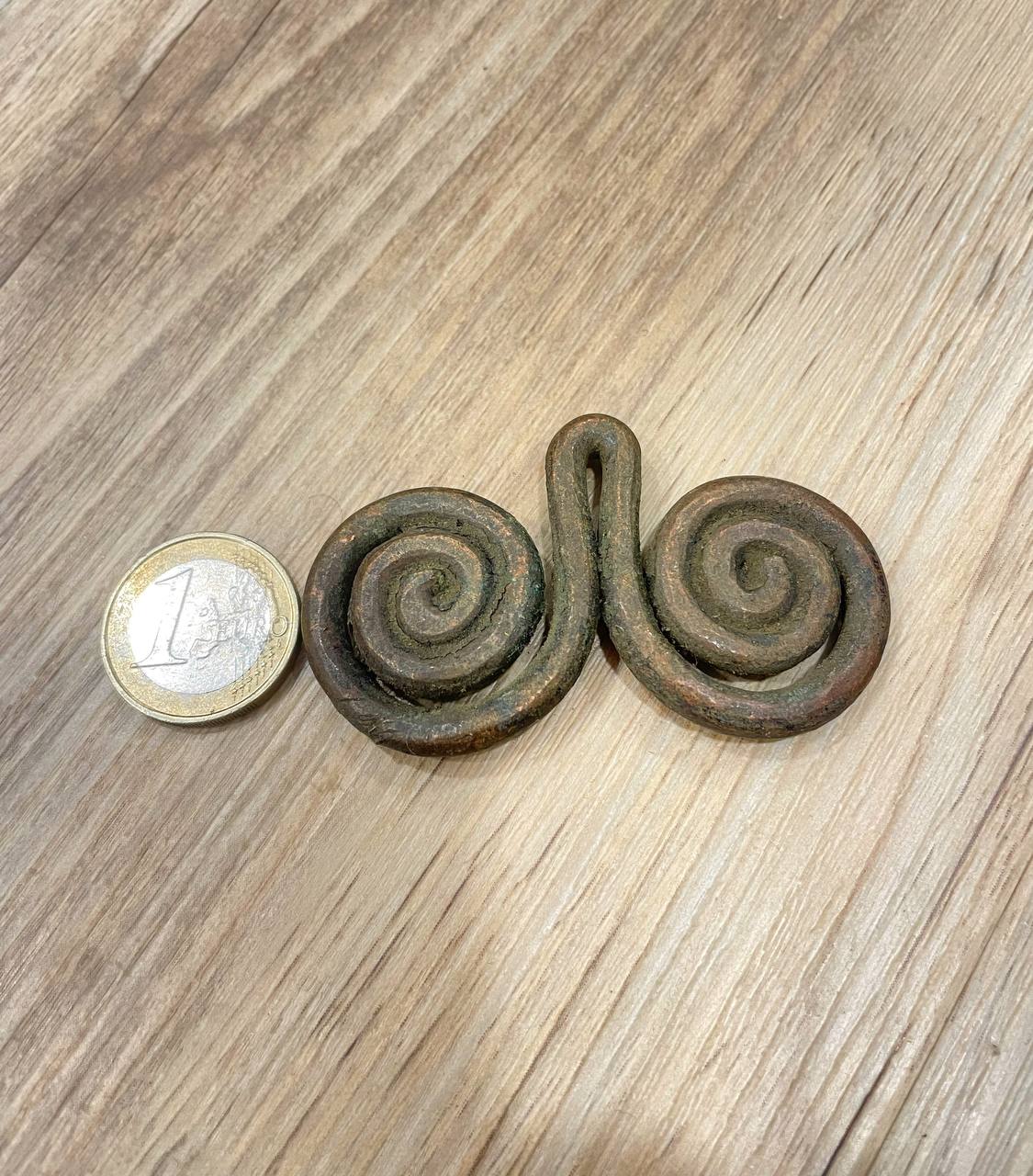 photo_6044367846181112964_y