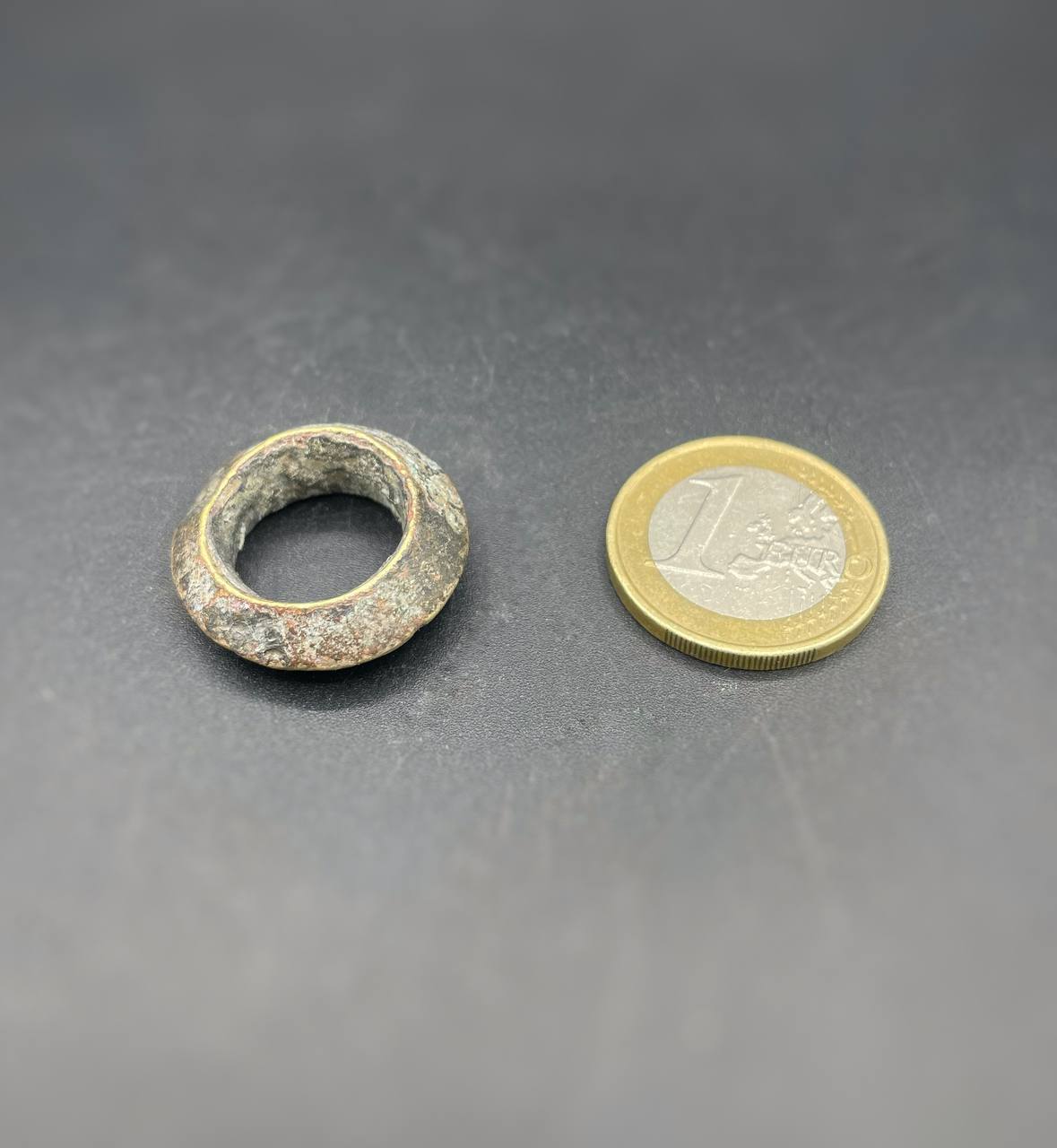 photo_6044367846181113050_y