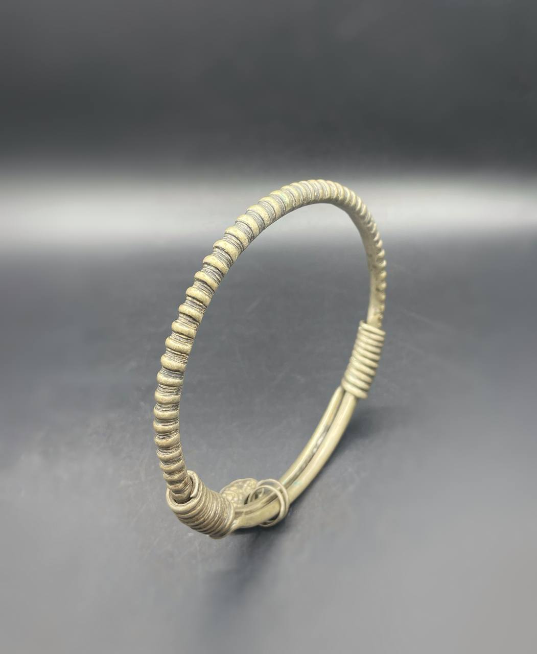 photo_6046614874286132027_y