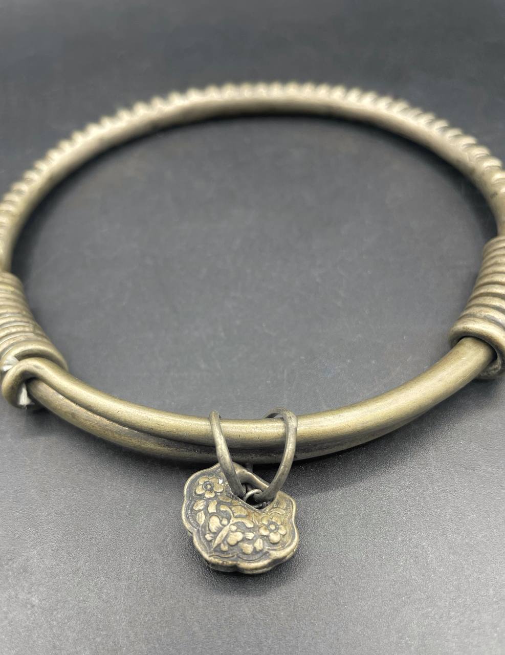 photo_6046614874286132028_y