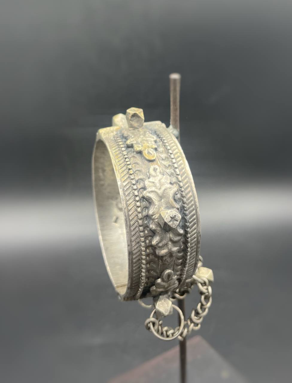 photo_6046614874286132049_y