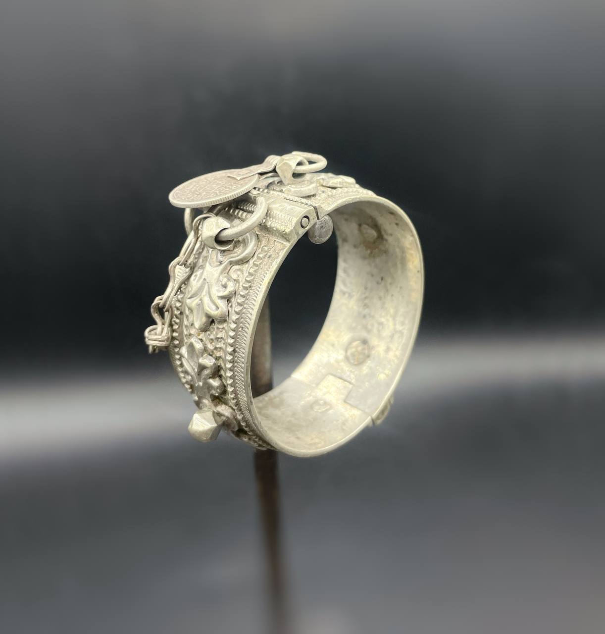 photo_6046614874286132078_y