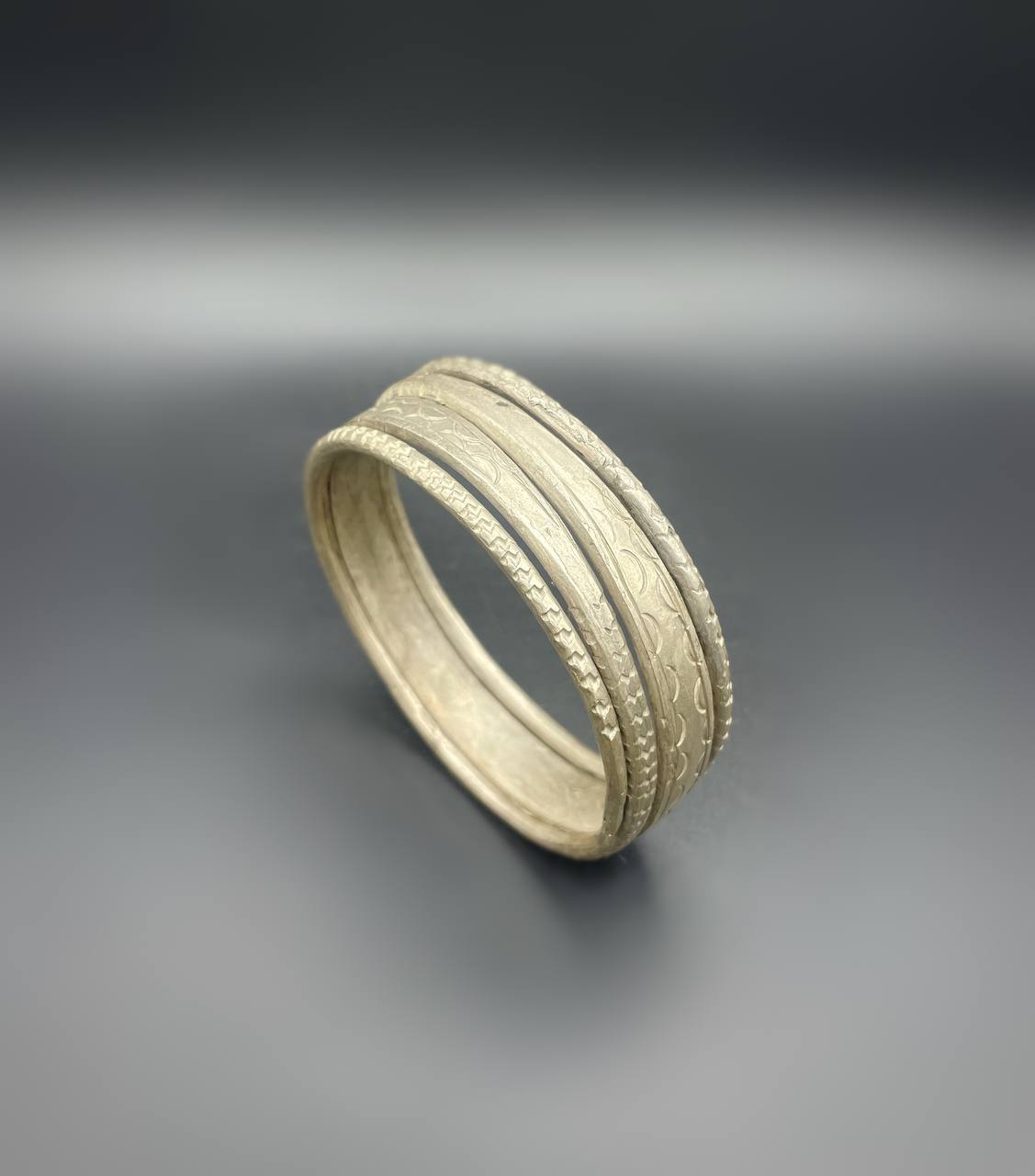 photo_6046614874286132088_y